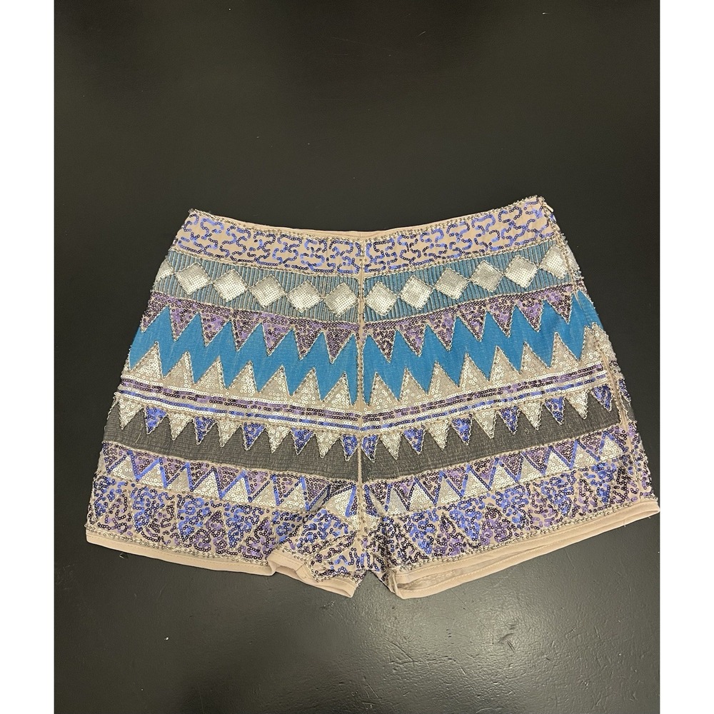 May & July NWT Get A Little Twisted Blue Tan Boho Beaded Sequin Shorts Sz L